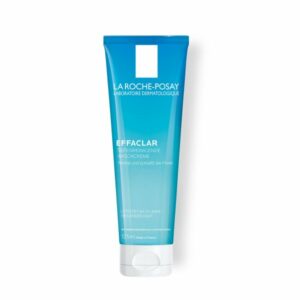 Tubenförmige Verpackung einer tiefenreinigenden Waschcreme von La Roche-Posay in Blau mit weißer Schrift.