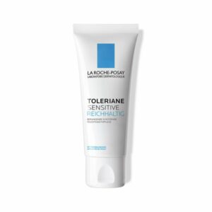 Tube mit feuchtigkeitsspendender Hautpflege von La Roche-Posay, Toleriane Sensitive, beruhigend und reichhaltig.