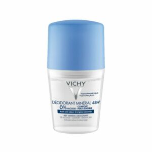 Mineral-Deodorant von Vichy in einer transparenten Flasche mit blauem Deckel, hypoallergen und alkoholfrei.