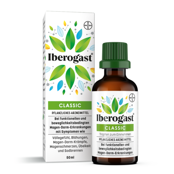 Iberogast Classic Tropfen in brauner Flasche mit grüner Kappe zusammen mit der Verpackung, die Pflanzenmotive zeigt.
