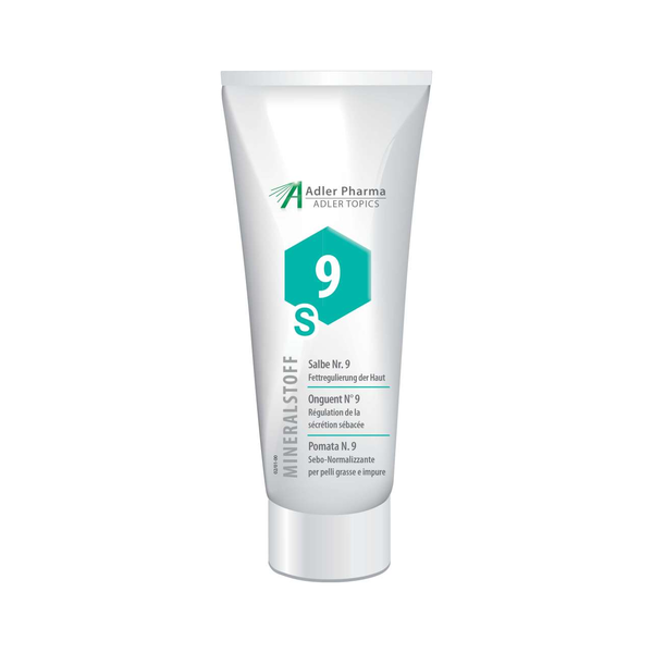 Eine Tube mit Salbe Nr. 9 zur Fettreduzierung der Haut, beschriftet mit verschiedenen Sprachen und einem hexagonalen Symbol.