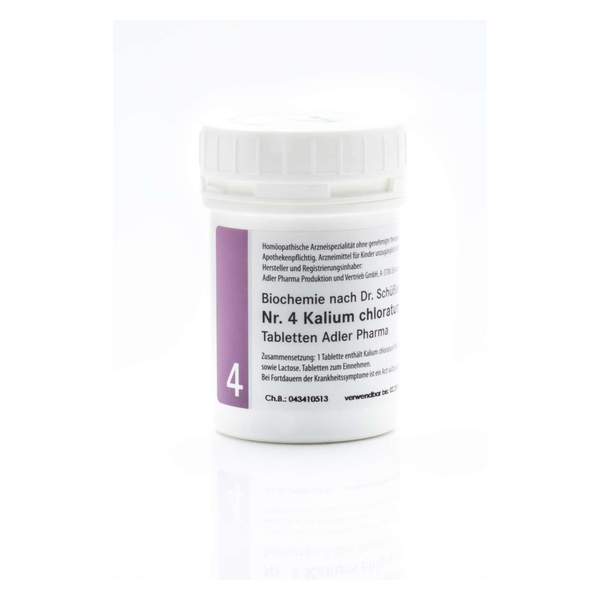 Weißer Kunststoffbehälter mit lila Etikett, der homöopathische Tabletten Kalium chloratum enthält.