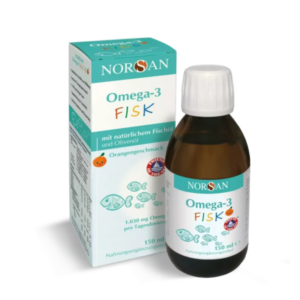 Flasche mit Omega-3-Fischöl in orangefarbiger Verpackung von NORSAN, hergestellt aus Fisch- und Olivenöl.