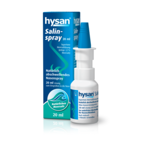 Nasen spray in weißer Flasche mit blauer Kappe, verpackt in einer blauen Box mit weißen und grünen Schriftzügen.