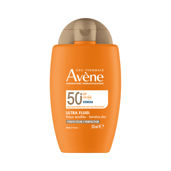 Sonnencreme in orangefarbener Verpackung, schützt empfindliche Haut mit SPF 50+. 50 ml Inhalt, hergestellt in Frankreich.
