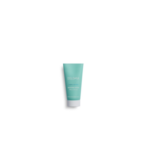 Türkise Tube mit der Aufschrift 'DOLOMIA LINFA DETOX MASCHERA SCRUB', die auf Peeling und Aufhellung hinweist.