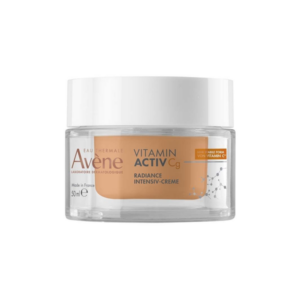 Eine durchsichtige Cremeverpackung mit einem weißen Deckel, die eine intensiv pflegende Creme mit Vitamin C präsentiert.